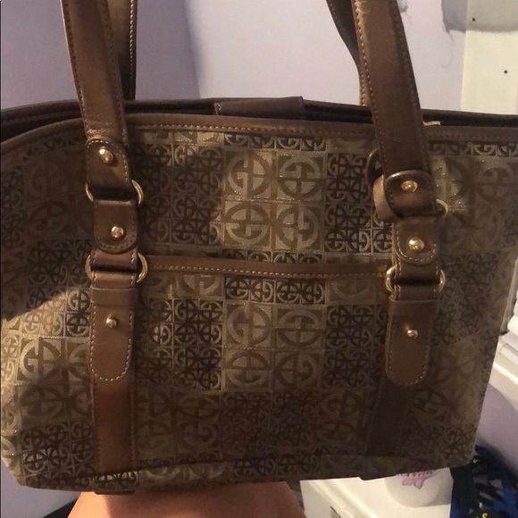 Brown guess bag - Picture 1 of 1